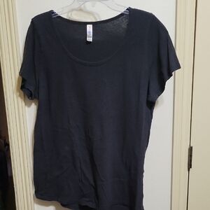 LuLaRoe Black Short Sleeve Top